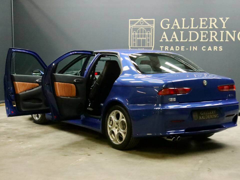 Image 7/50 of Alfa Romeo 156 3.2 V6 GTA (2003)