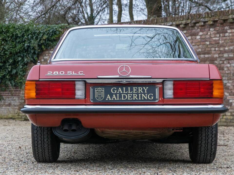 Bild 10/50 von Mercedes-Benz 280 SLC (1975)