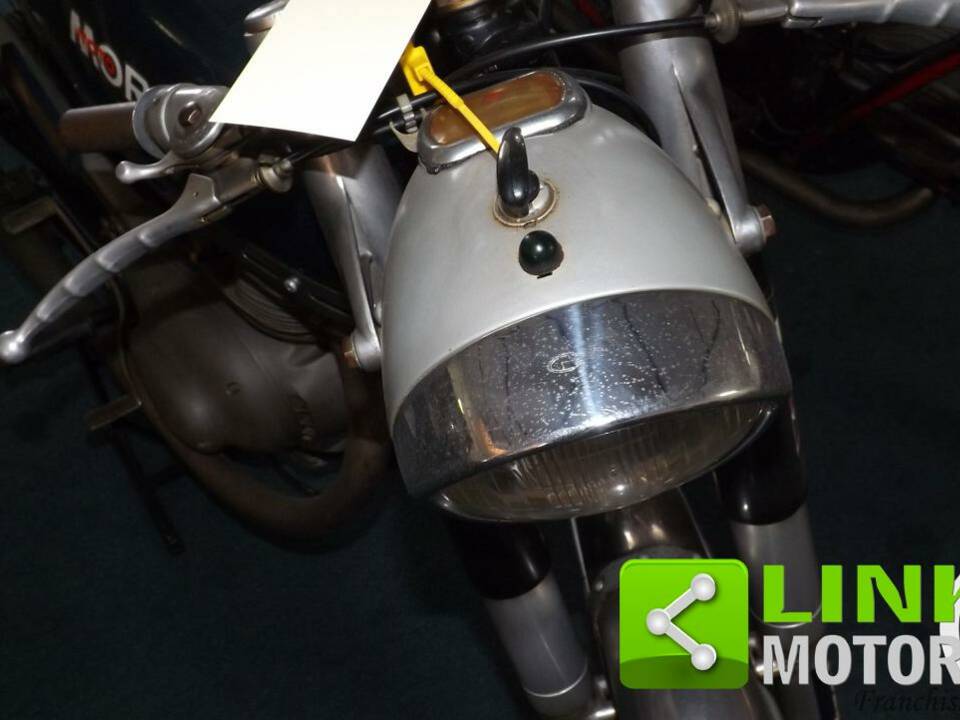 Image 9/10 of Moto Morini DUMMY (1962)