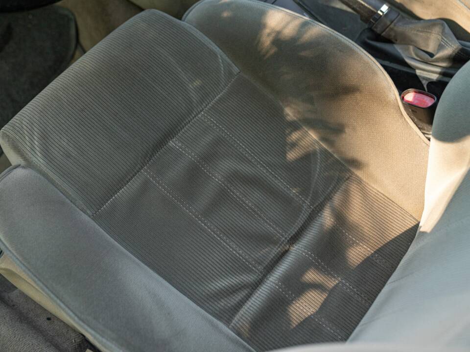 Image 24/47 of Alfa Romeo 166 2.5i V6 24V (2000)