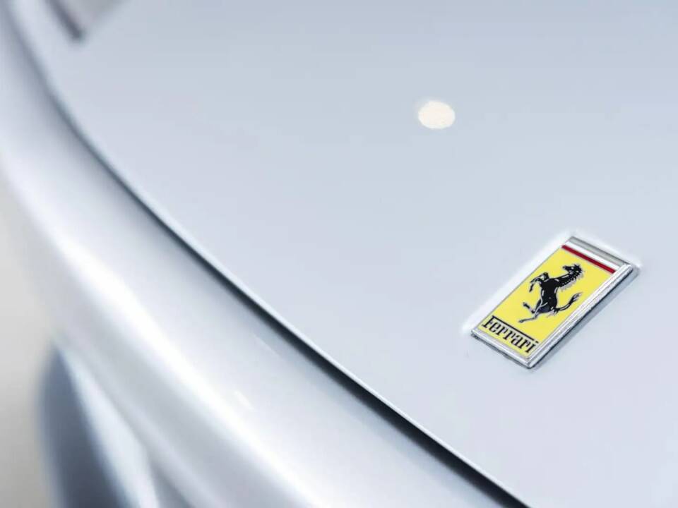 Imagen 25/36 de Ferrari 550 Maranello (1999)