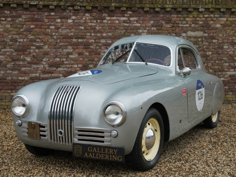 Image 50/50 de FIAT 1100 S (1947)