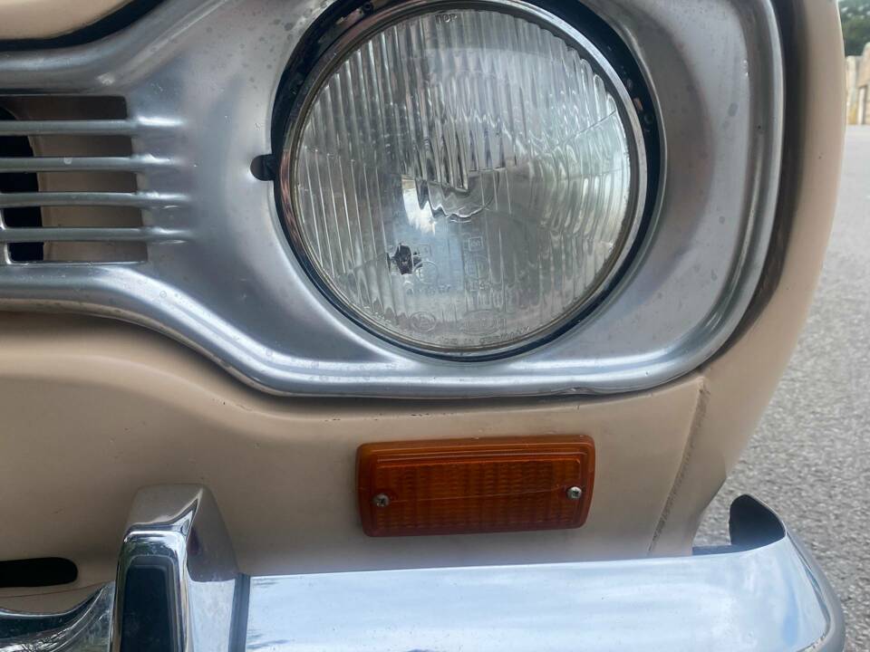Afbeelding 33/98 van Ford Escort 940 DeLuxe (1970)