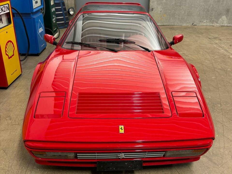 Immagine 4/19 di Ferrari 328 GTB (1988)