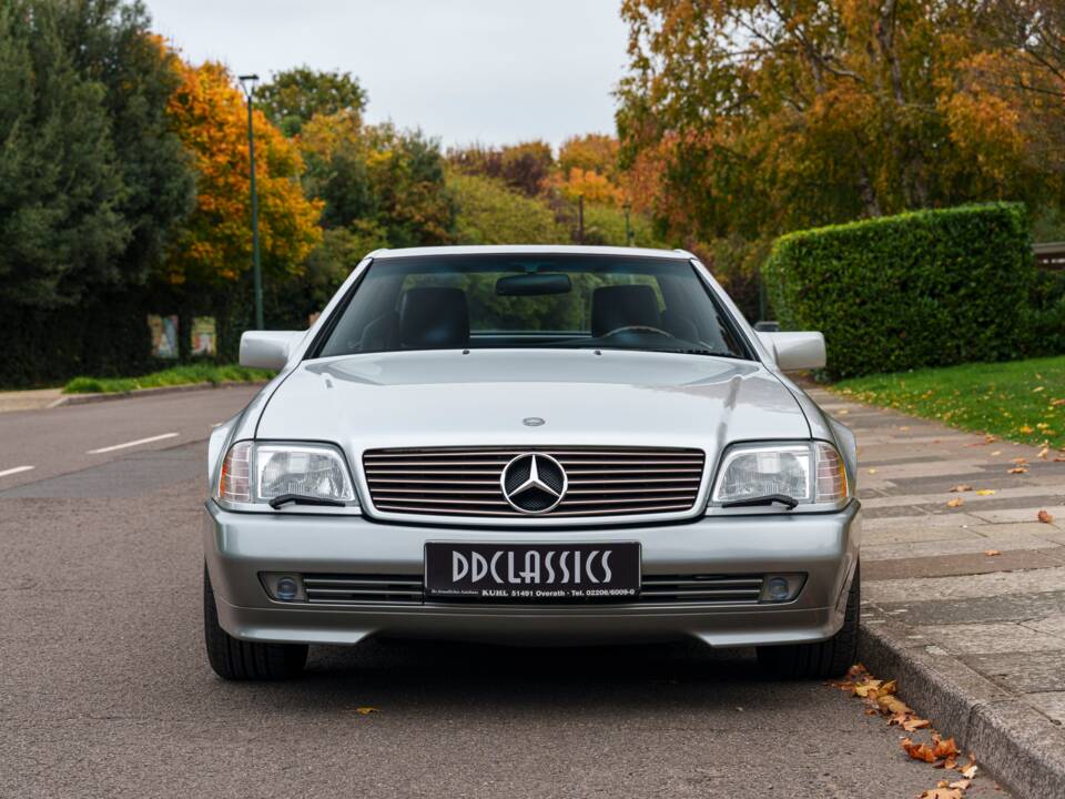 Immagine 5/22 di Mercedes-Benz SL 500 (1995)