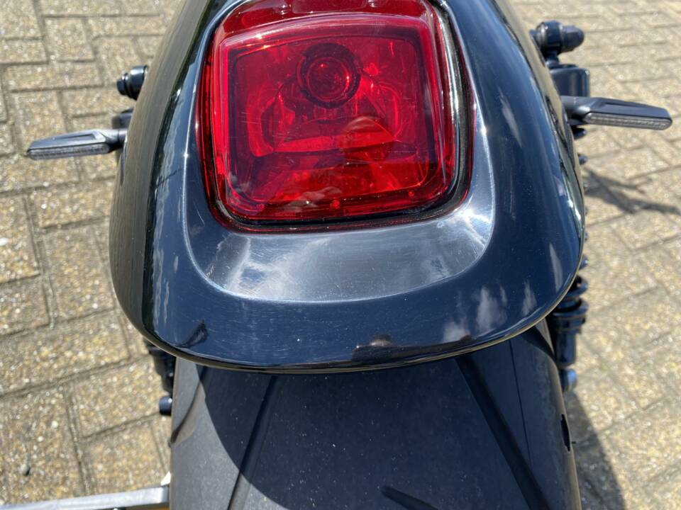 Bild 10/19 von Harley-Davidson VRSCR V-Rod (2007)