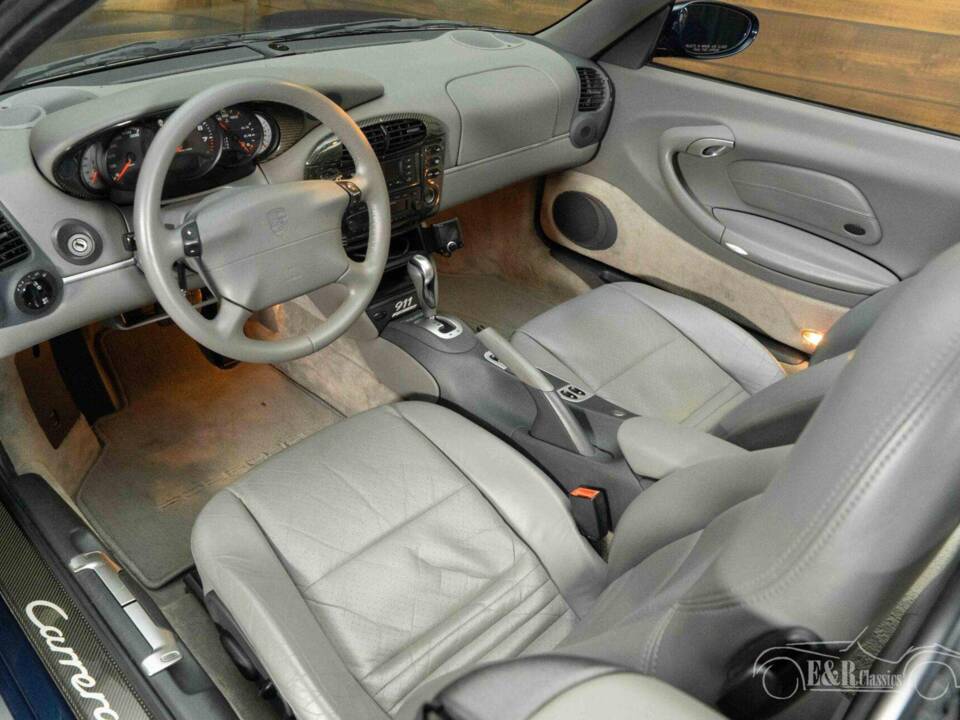 Image 2/19 of Porsche 911 Carrera (1999)