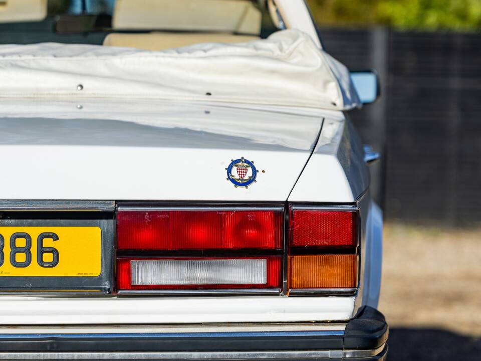 Immagine 11/38 di Rolls-Royce Silver Spirit (1983)