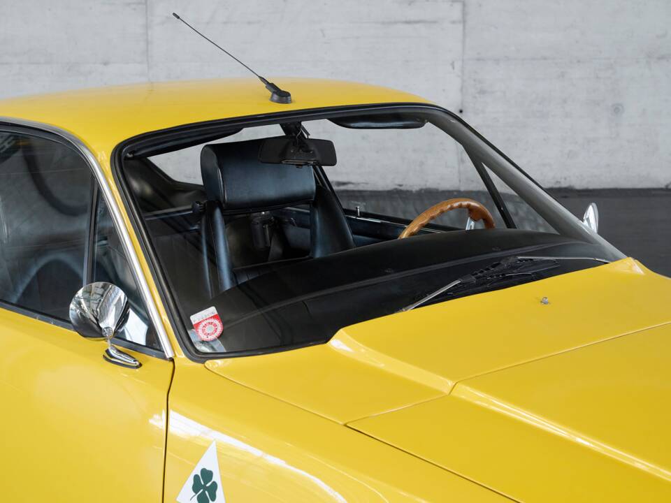 Image 24/50 of Alfa Romeo Junior Zagato GT 1600 (1974)