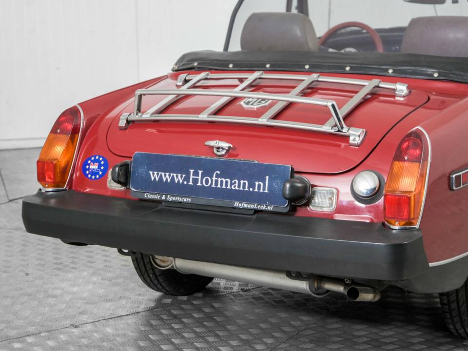 Image 30/50 de MG Midget 1500 (1979)