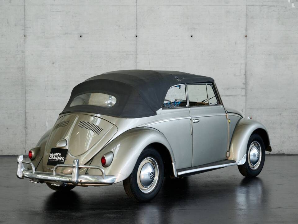 Bild 32/50 von Volkswagen Käfer 1200 Cabriolet (1957)