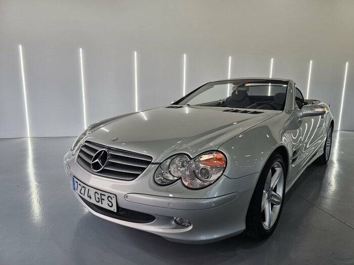 Image 3/7 de Mercedes-Benz SL 350 (2004)