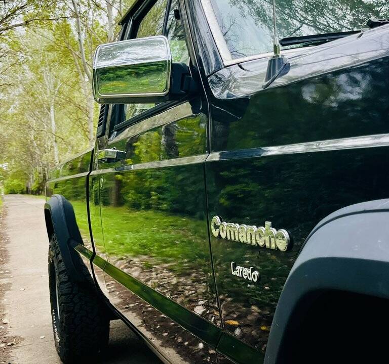Bild 7/8 von Jeep Comanche 4.0 (1988)