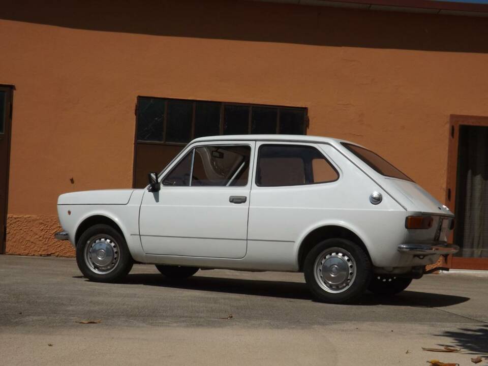 Image 12/50 de FIAT 127 (1972)