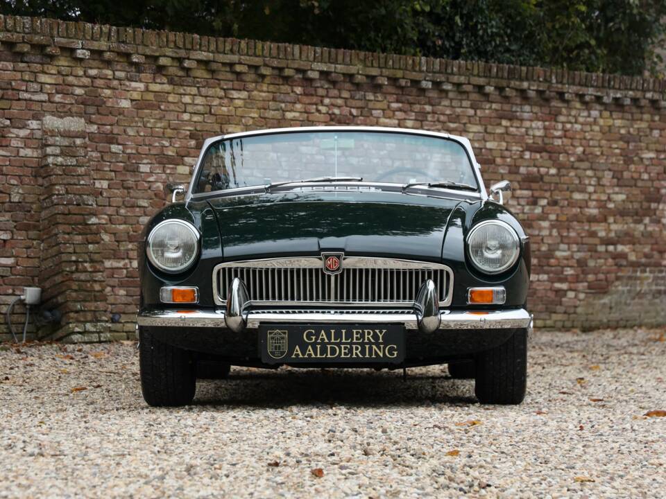Bild 5/50 von MG MGB (1968)