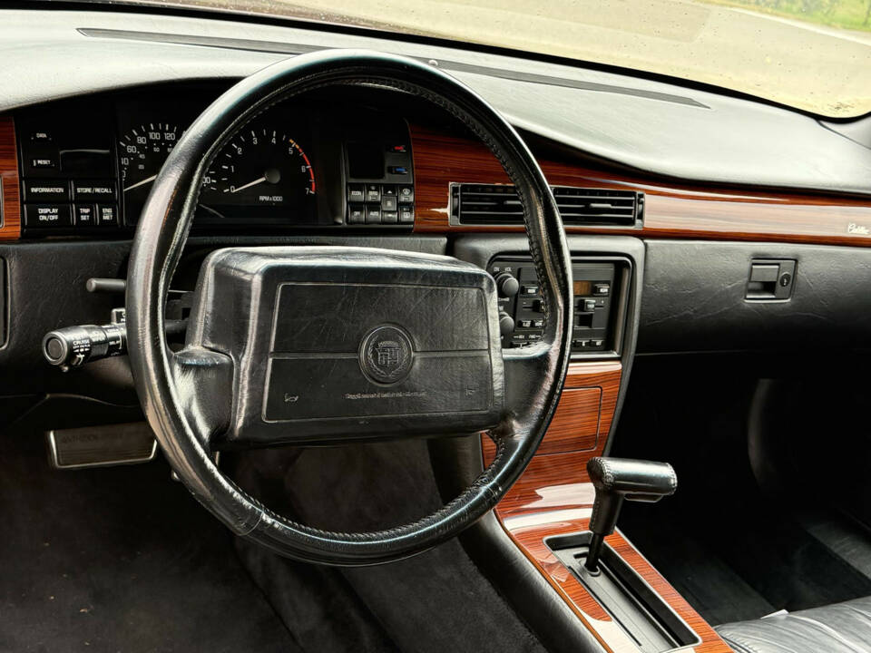Image 12/20 of Cadillac Eldorado TC (1992)