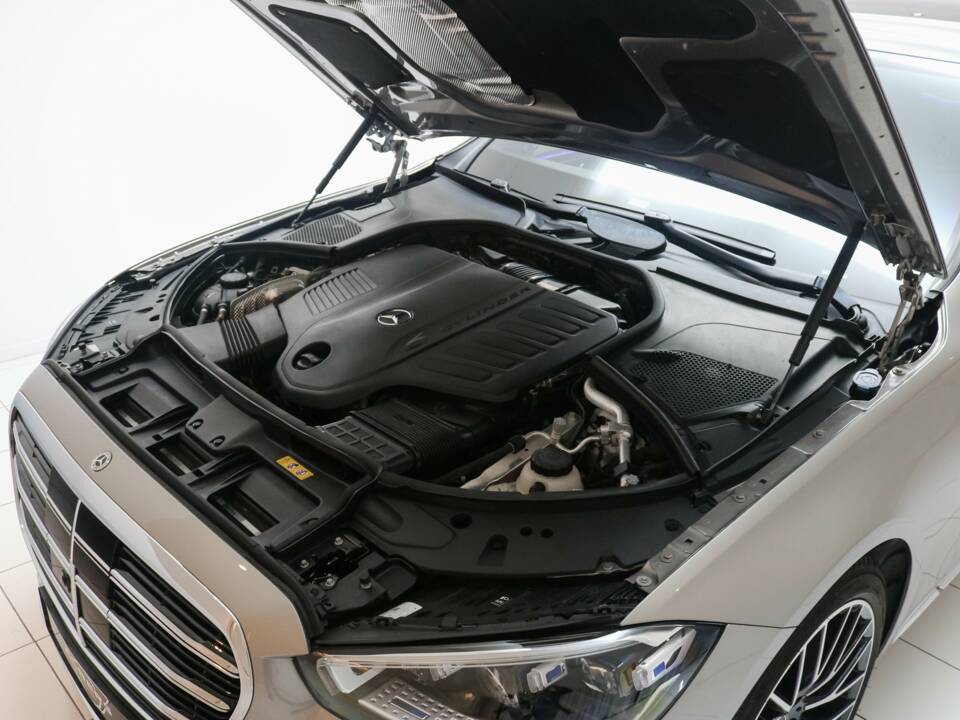 Bild 19/22 von Mercedes-Benz S 500 4MATIC (2021)