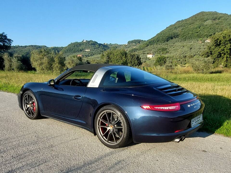 Imagen 5/11 de Porsche 911 Targa 4S (2014)