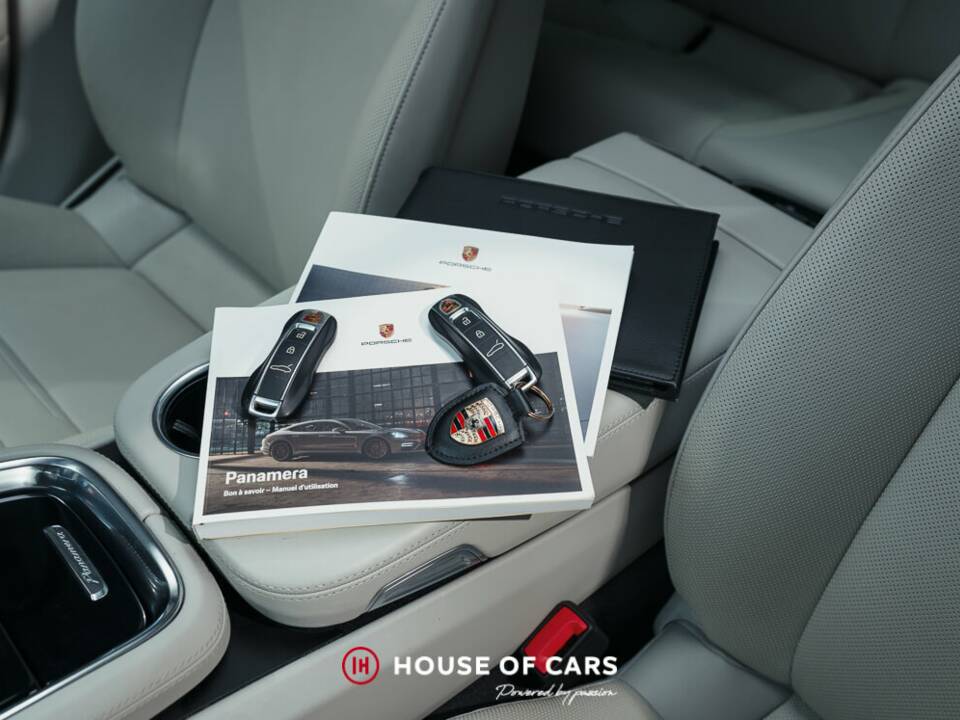 Image 25/25 of Porsche Panamera 4 E-Hybrid (2022)