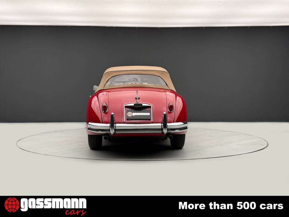Imagen 7/15 de Jaguar XK 150 3.4 S DHC (1958)