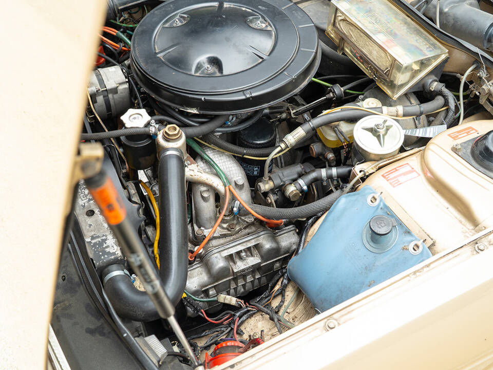 Bild 42/45 von Lancia Gamma 2000 (1977)