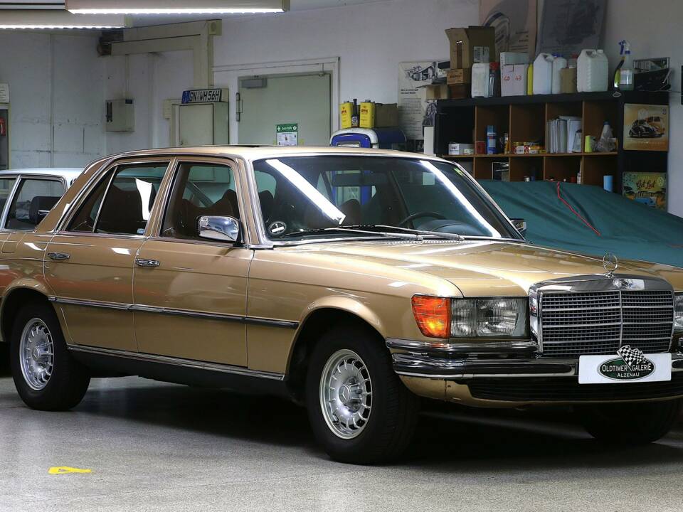 Bild 1/23 von Mercedes-Benz 280 SE (1979)