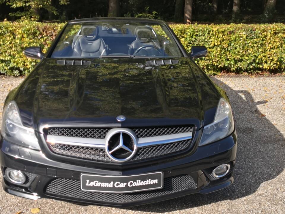 Afbeelding 29/45 van Mercedes-Benz SL 350 (2010)