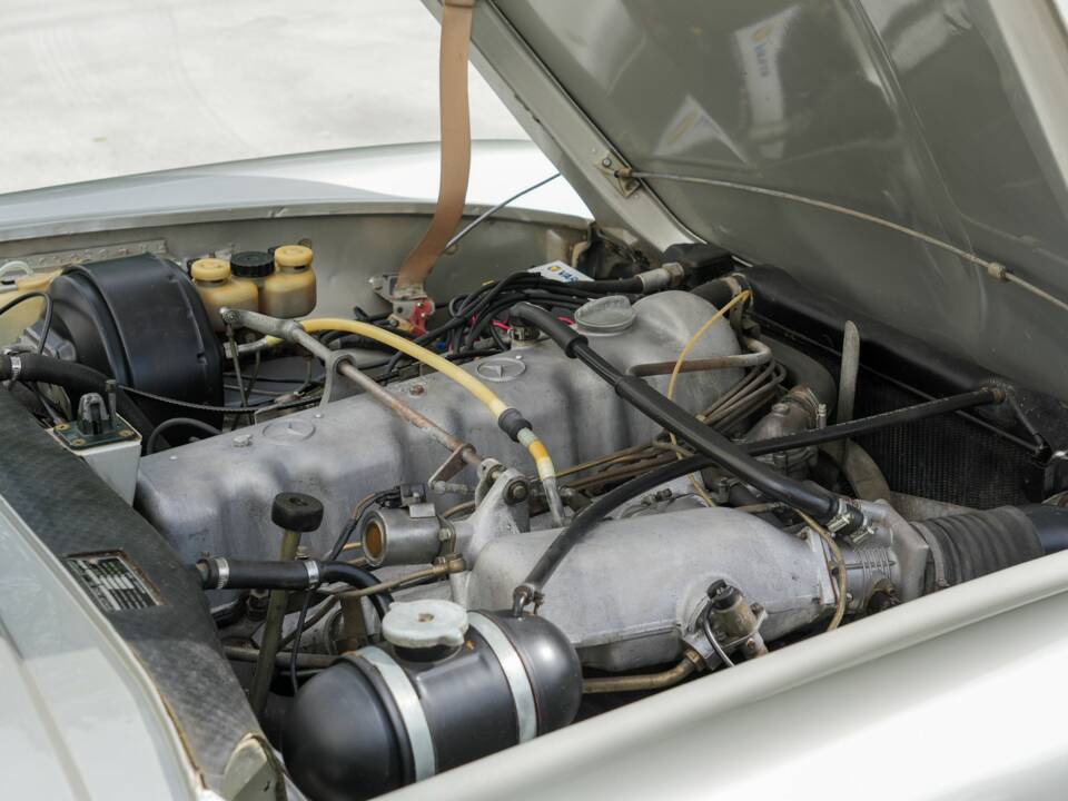 Imagen 34/41 de Mercedes-Benz 280 SL (1971)