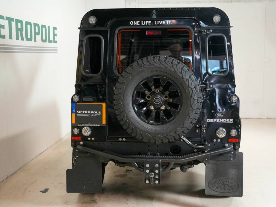 Imagen 28/34 de Land Rover Defender 90 (2012)