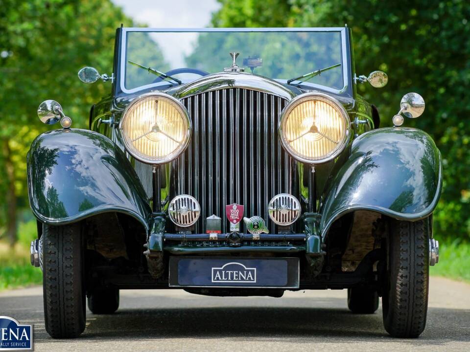 Image 2/50 of Bentley 3 1&#x2F;2 Liter Park Ward DHC (1934)