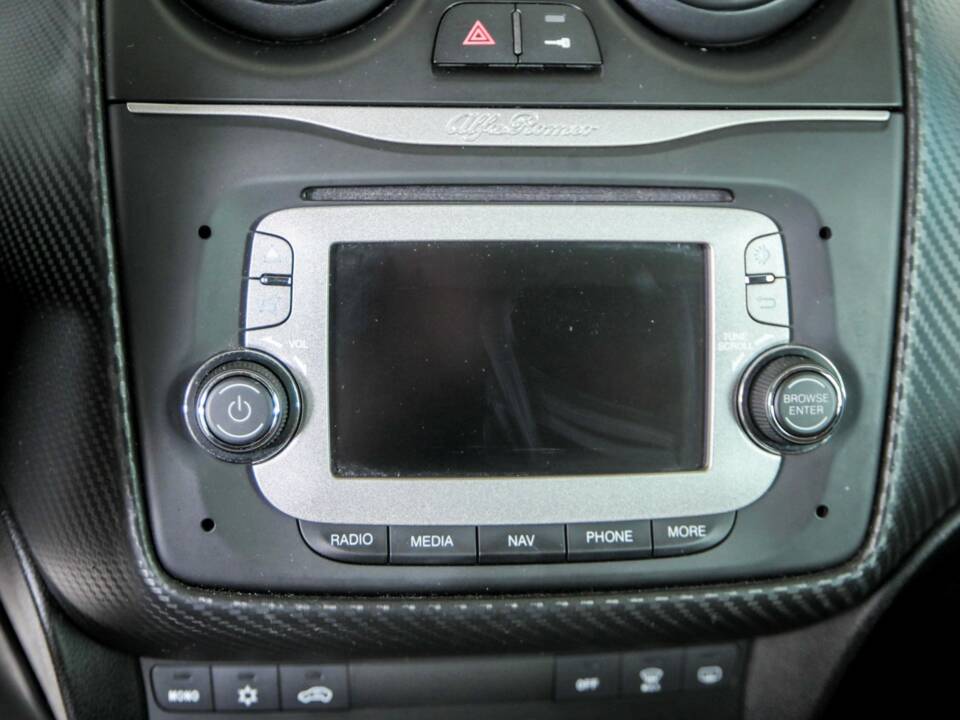 Afbeelding 24/48 van Alfa Romeo MiTo 0.9 TwinAir Turbo (2014)