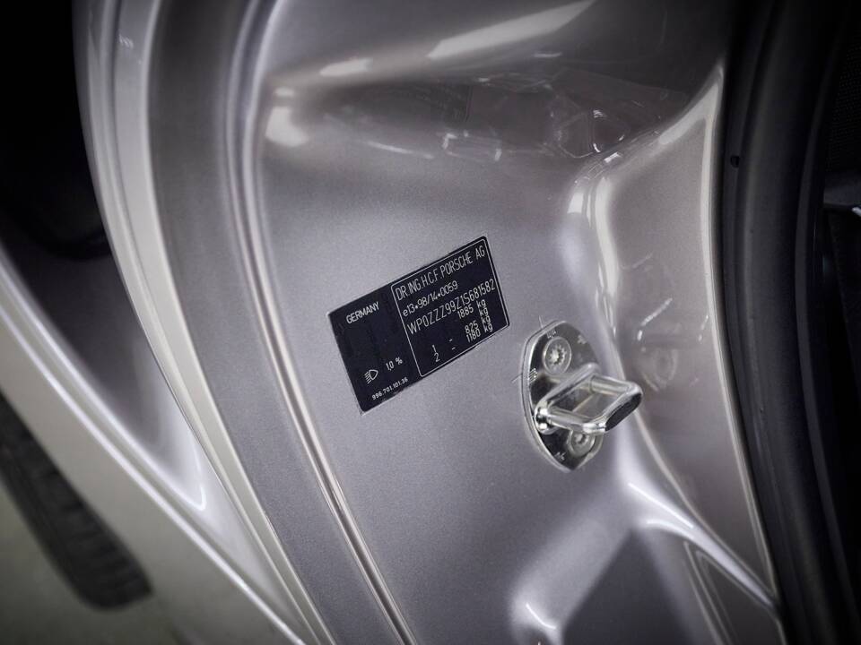 Image 90/98 of Porsche 911 Turbo (2000)