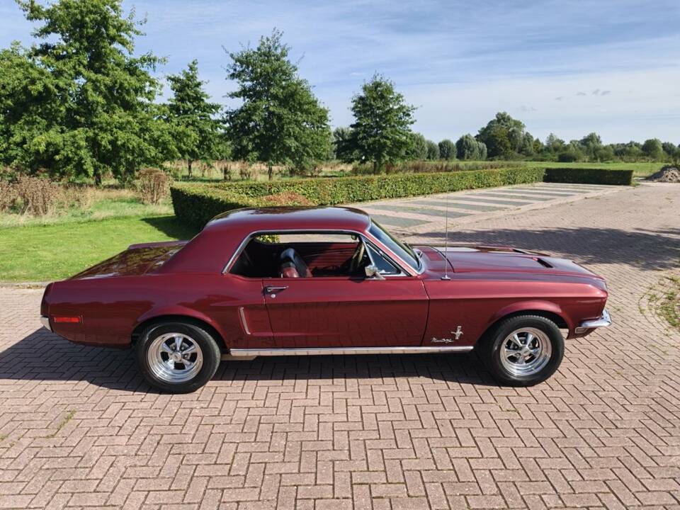 Image 8/8 of Ford Mustang 289 (1968)