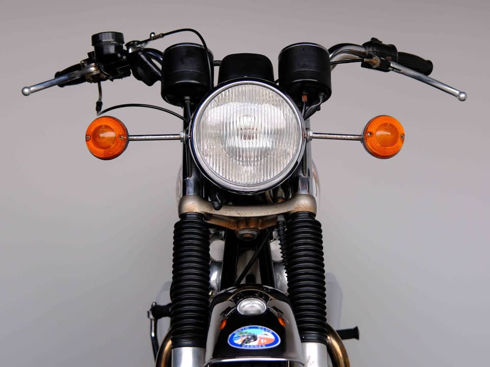 Image 29/83 of Norton 850 MKIII Roadster (1975)