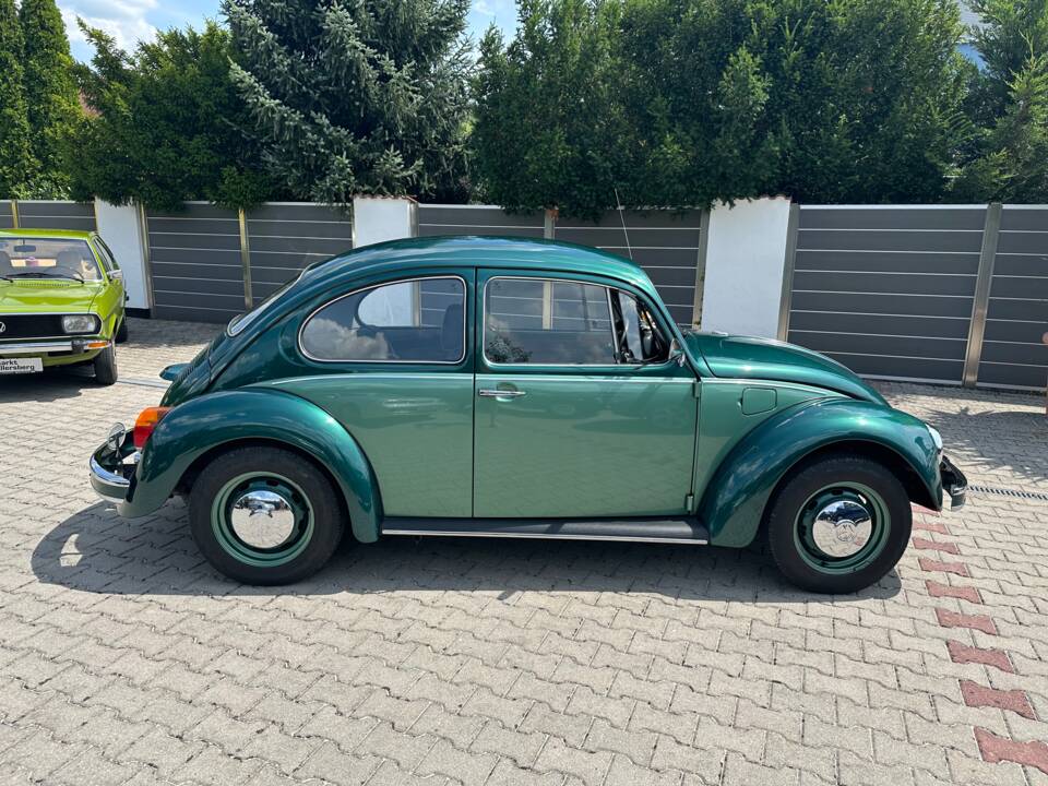 Image 3/92 of Volkswagen Beetle 1600 (1996)