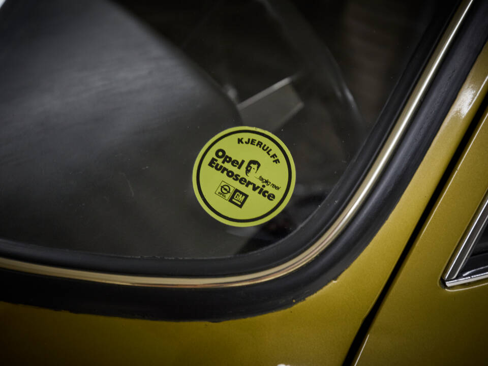 Immagine 22/89 di Opel GT 1900 (1972)