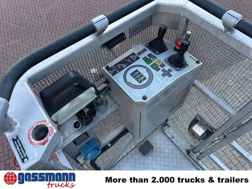 Bild 7/15 von Mercedes-Benz Atego 1528 (2001)
