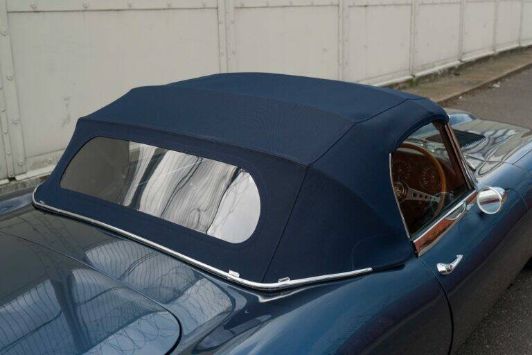 Image 15/55 of Jaguar E-Type 3.8 Flat Floor (1961)