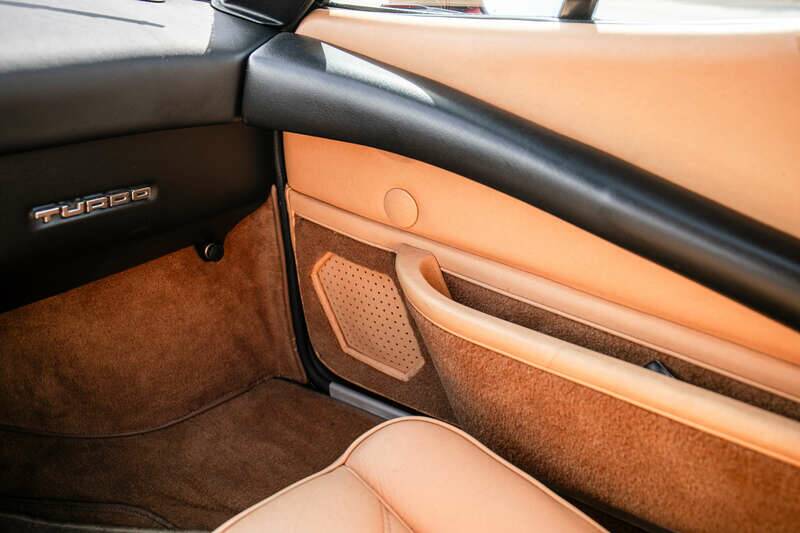 Image 22/50 of Ferrari 208 GTB Turbo (1985)