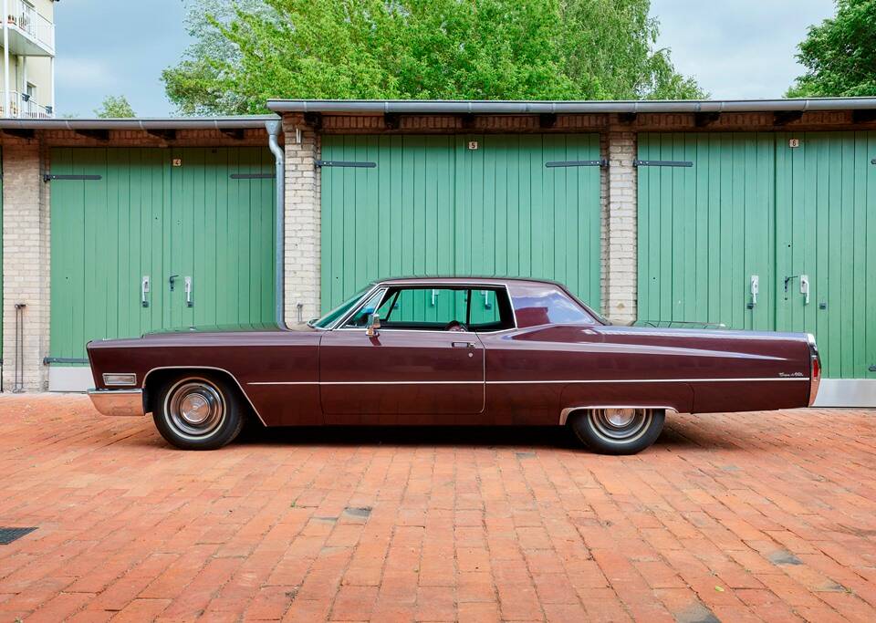 Bild 3/200 von Cadillac Coupe DeVille (1968)