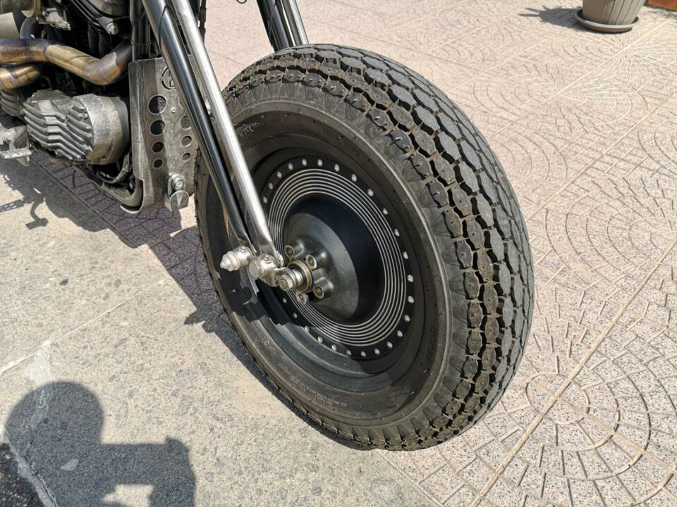 Image 28/32 of Harley-Davidson Sportster XL 883 (1993)