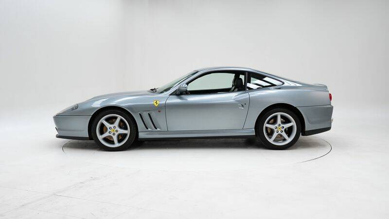 Imagen 8/15 de Ferrari 550 Maranello (1997)
