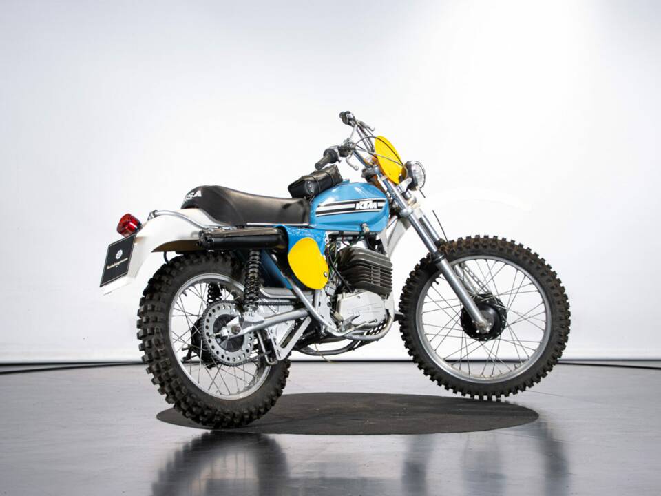 Image 4/42 of KTM 125 MC/GS (1975)