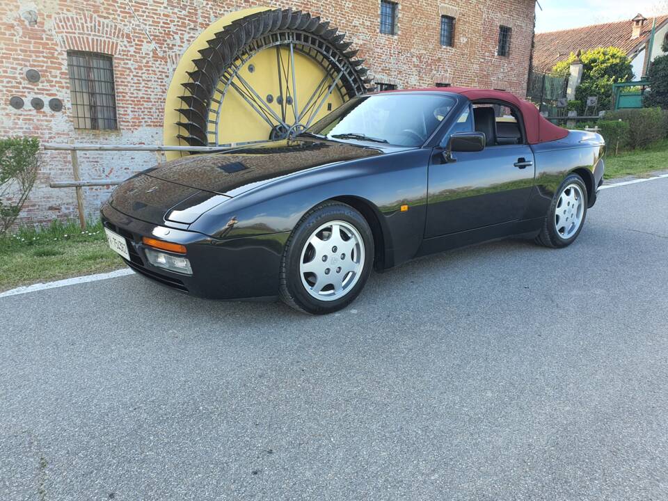 1991 | Porsche 944 S2