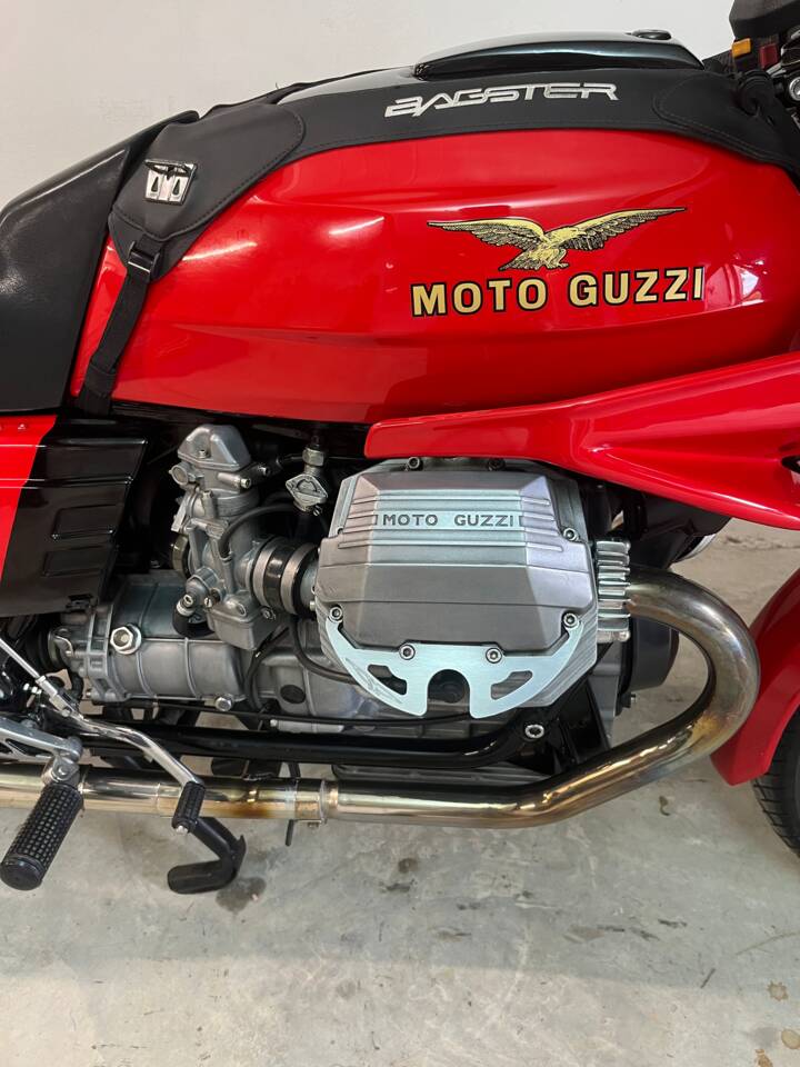 Image 13/26 de Moto Guzzi 850 LeMans III (1984)