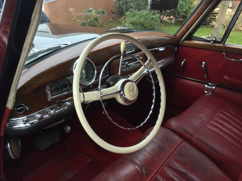 Bild 8/24 von Mercedes-Benz 300 c (1956)