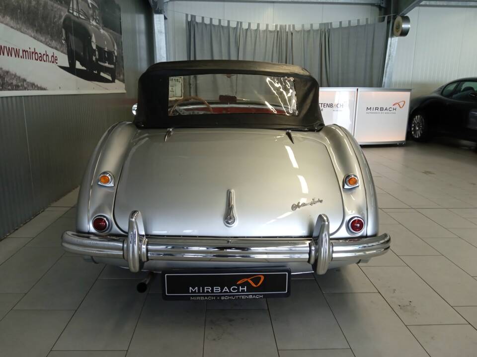 Image 9/15 of Austin-Healey 100&#x2F;4 (BN2) (1956)