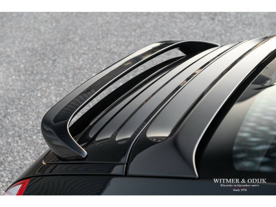 Bild 23/28 von Porsche 911 Carrera 4S (2004)