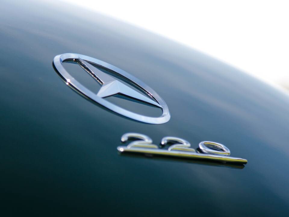 Image 8/18 of Mercedes-Benz 220 Cabriolet A (1953)