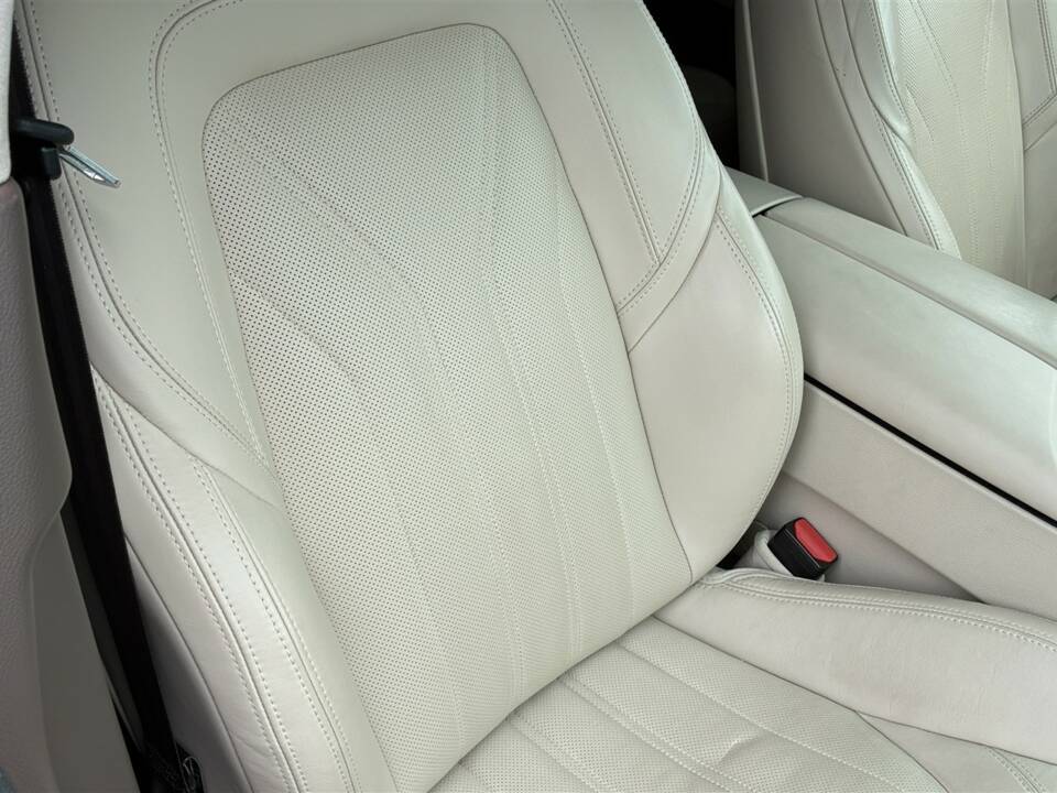 Image 27/56 of Maserati Quattroporte S (2015)